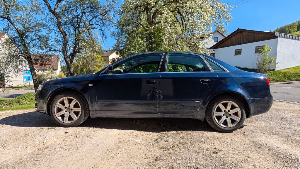 Audi A4 215.000 km 1.000 &euro; Immendingen 78194