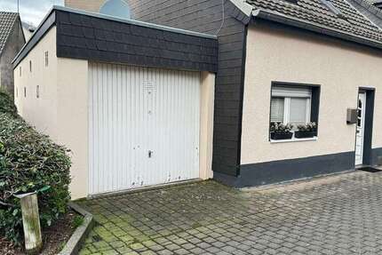 Haus Frechen - 3 Zimmer, 75 m&sup2;, 1.150&euro; | Angebot:25849060