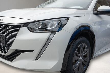 Peugeot 208 20.389 km 15.485 &euro; Dortmund 44263