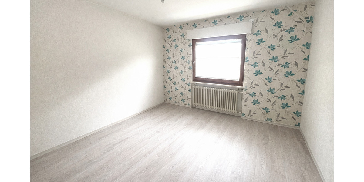 Etagenwohnung Remchingen Singen - 3 Zimmer, 93 m&sup2;, 310.000&euro; | Angebot:25699881
