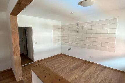Wohnung Roding - 3 Zimmer, 110 m&sup2;, 1.050&euro; | Angebot:26699665
