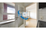 Morgensonne auf dem Balkon: 2-Zi. mit EBK, Parkett & Keller in der Weststadt - Etagenwohnung Schwerin Weststadt | Angebot:26874552
