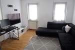 WOHNEN IN DER CITY VON GERADSTETTEN! Helle 3 Zi. - Wohnung im 1. OG. mit gemeinsamer Dachterrasse
