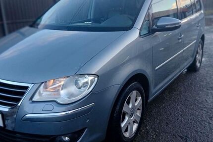 VW Touran 225.000 km 3.850 &euro; Leipzig - Nord 04157