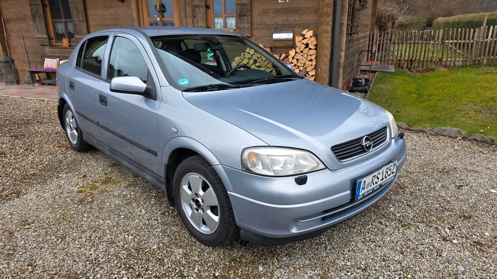 Opel Astra 167.863 km 2.300 &euro; Adelsried 86477
