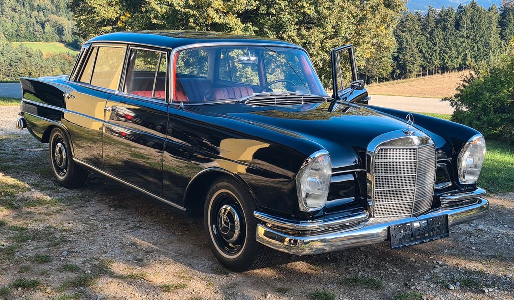 Mercedes-Benz 220 25.800 km 39.000 &euro; Rohrbach 04150