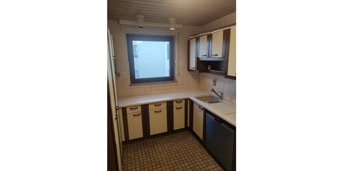 Etagenwohnung Korntal-Münchingen Korntal - 3 Zimmer, 92 m&sup2;, 350.000&euro; | Angebot:26253581