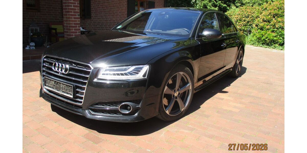 Audi A8 171.000 km 29.890 &euro; Löningen 49624