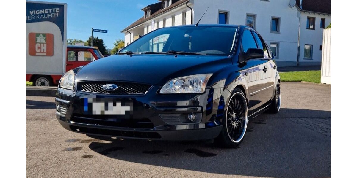 Ford Focus 265.450 km 1.650 &euro; Lauchringen 79787