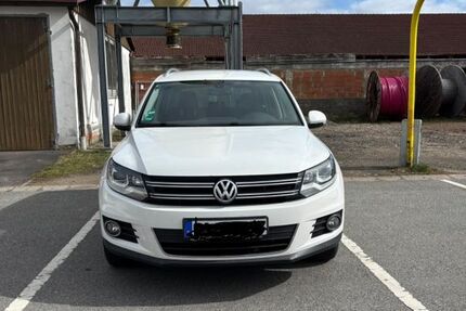 VW Tiguan 202.747 km 8.000 &euro; Dörfles-Esbach 96487