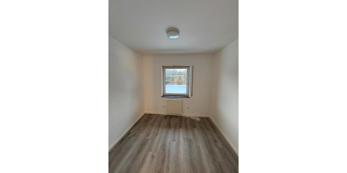 Doppelhaushälfte Betzdorf - 4 Zimmer, 90 m&sup2;, 1.000&euro; | Angebot:26314582