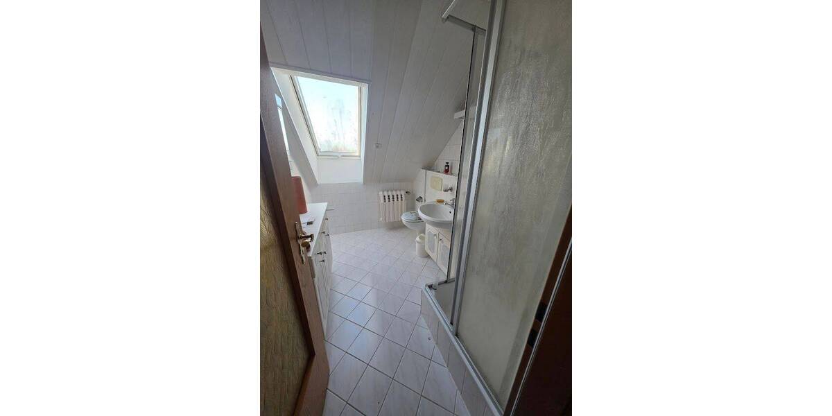 Einfamilienhaus Neuruppin OT Oberseehof Gnewikow - 7 Zimmer, 271 m&sup2;, 360.000&euro; | Angebot:26695813