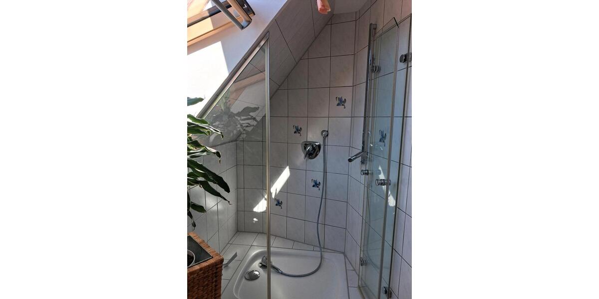 Einfamilienhaus Mundelsheim - 7 Zimmer, 170 m&sup2;, 550.000&euro; | Angebot:27045428