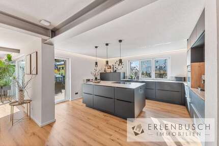 Haus Rudersberg - 6 Zimmer, 195 m&sup2;, 2.350&euro; | Angebot:26794248