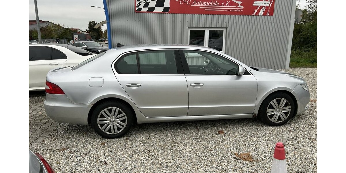 Skoda Superb 1.8 i Ambition Xenon Navi PDC SHZ 154.900 km 1.500 &euro; Altdorf 84032