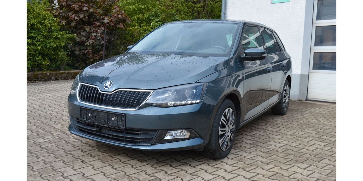 Skoda Fabia 99.852 km 11.590 &euro; Zell 95239