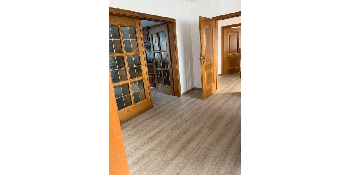 Einfamilienhaus Sögel - 6 Zimmer, 140 m&sup2;, 1.300&euro; | Angebot:25056771
