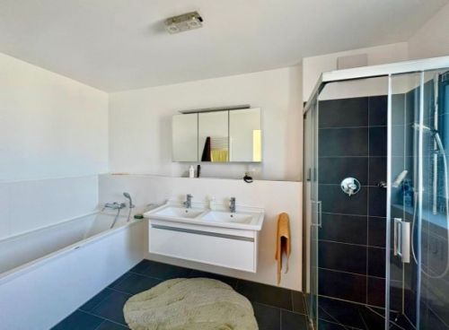 Hochwertige 4-Zimmer-Wohnung in 81245 München (ID 1600) - Dachgeschoßwohnung München München | Angebot:26512099