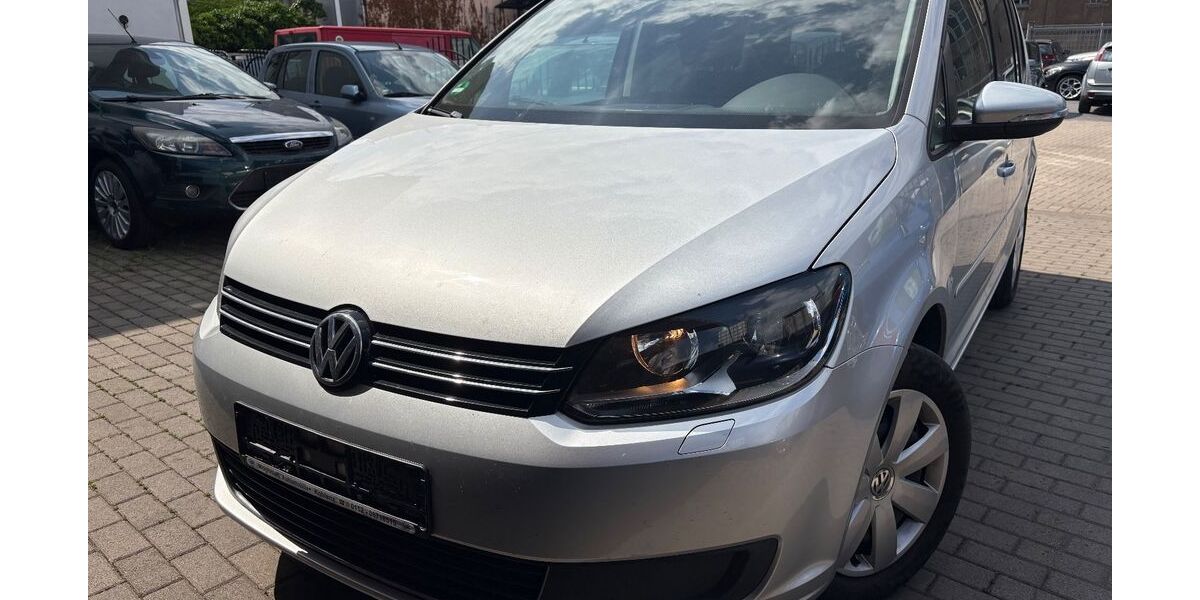 VW Touran 138.980 km 8.999 &euro; Koblenz 56070
