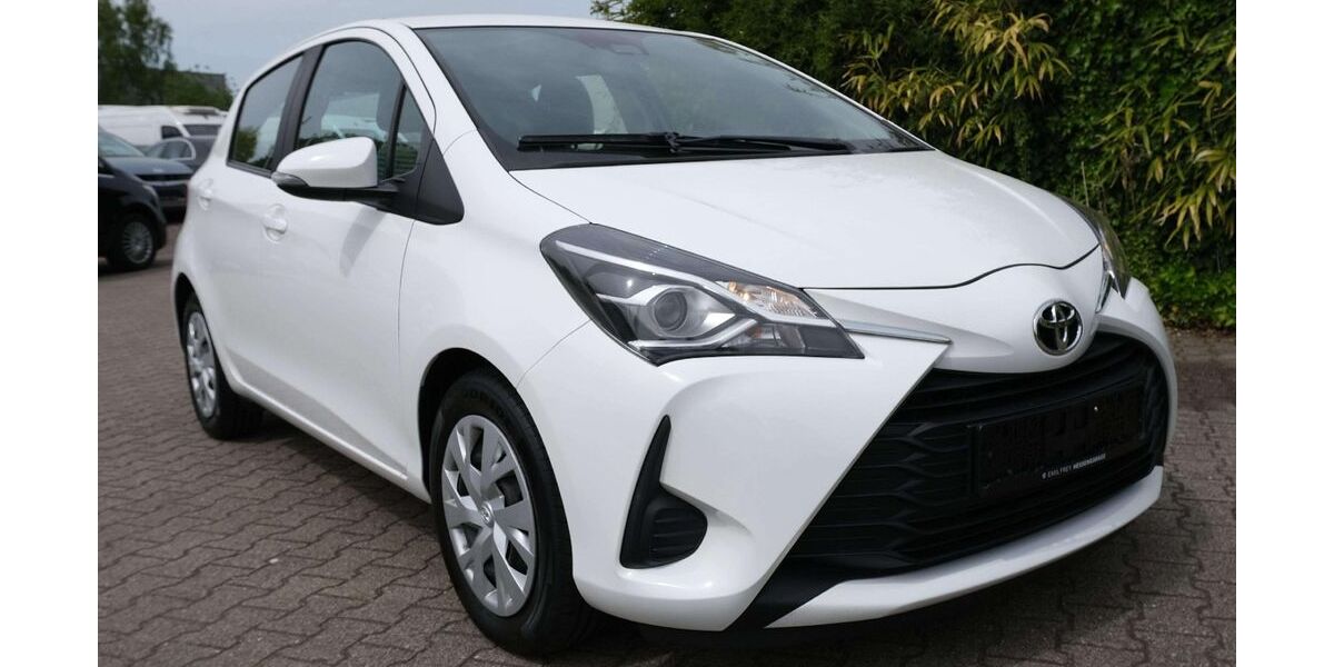 Toyota Yaris 112.000 km 8.900 &euro; Offenburg 77656