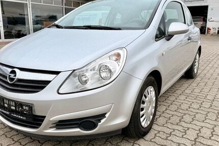 Opel Corsa 151.837 km 1.990 &euro; Staßfurt 39418