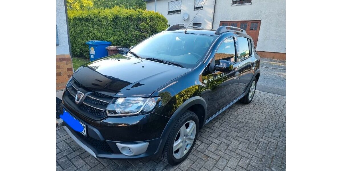 Dacia Sandero 132.193 km 4.500 &euro; Grafenwöhr 92655