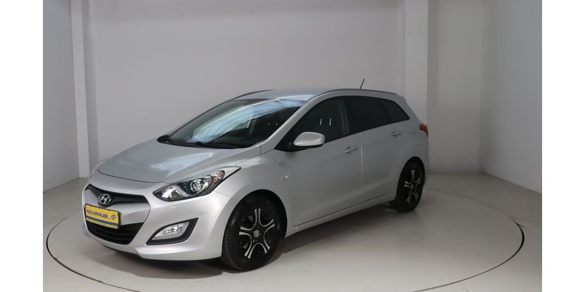 Hyundai i30 99.728 km 7.790 &euro; Dresden 01237