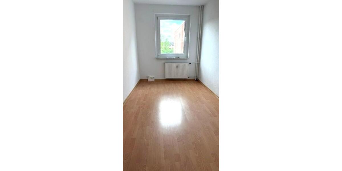 Etagenwohnung Bernsdorf - 3 Zimmer, 60 m&sup2;, 320&euro; | Angebot:26717529