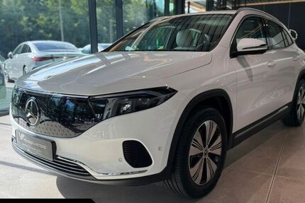 Mercedes EQA