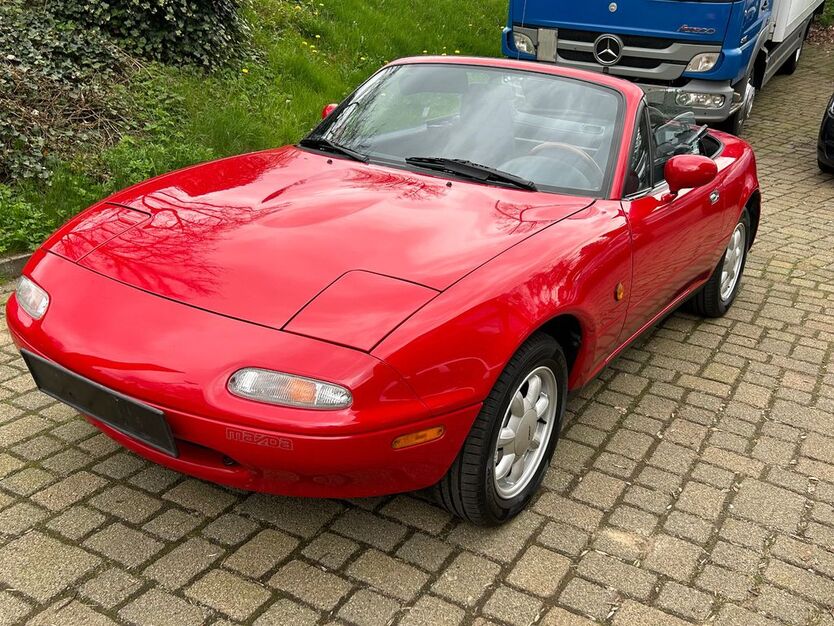 Mazda MX-5 113.000 km 14.900 € Rosengarten 21224
