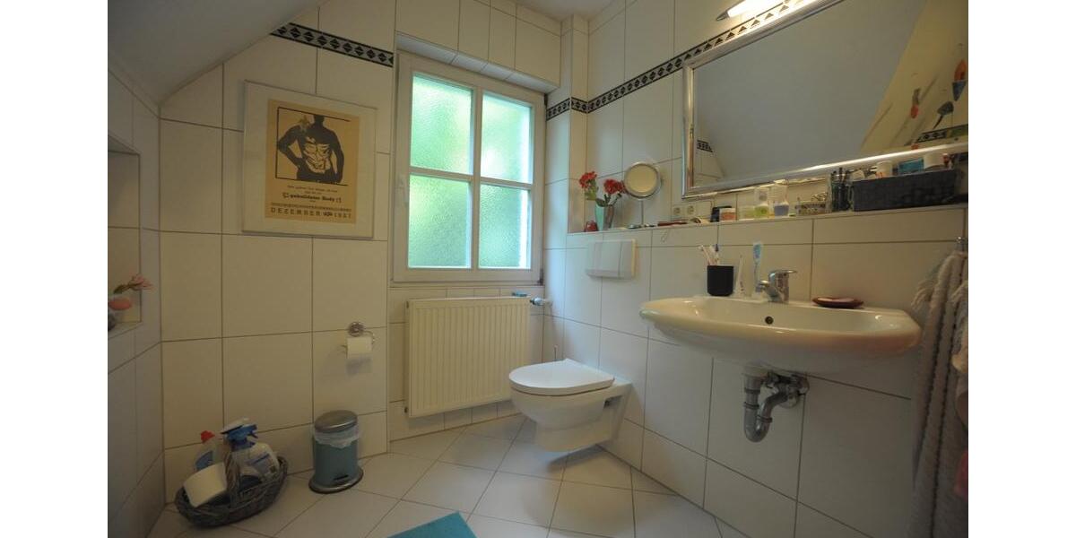 Einfamilienhaus Bad Kissingen - 6.5 Zimmer, 210 m&sup2;, 560.000&euro; | Angebot:26904800