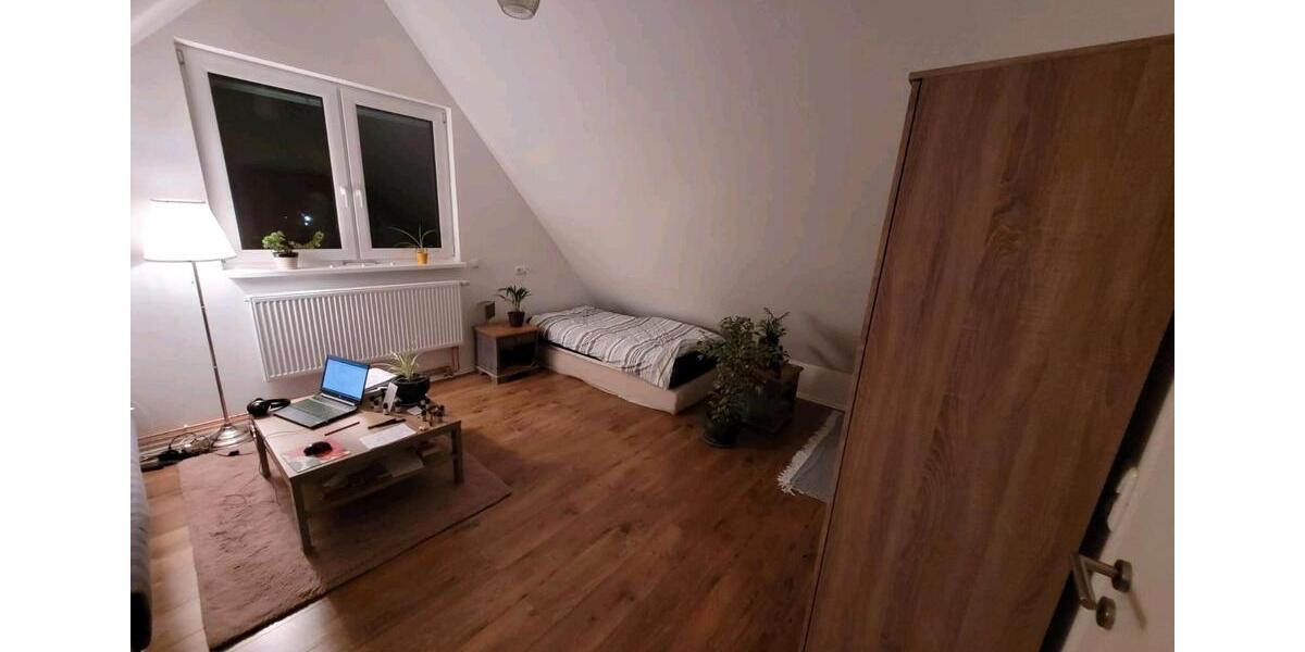 Einfamilienhaus Tasdorf - 8 Zimmer, 185 m&sup2;, 2.300&euro; | Angebot:24840038