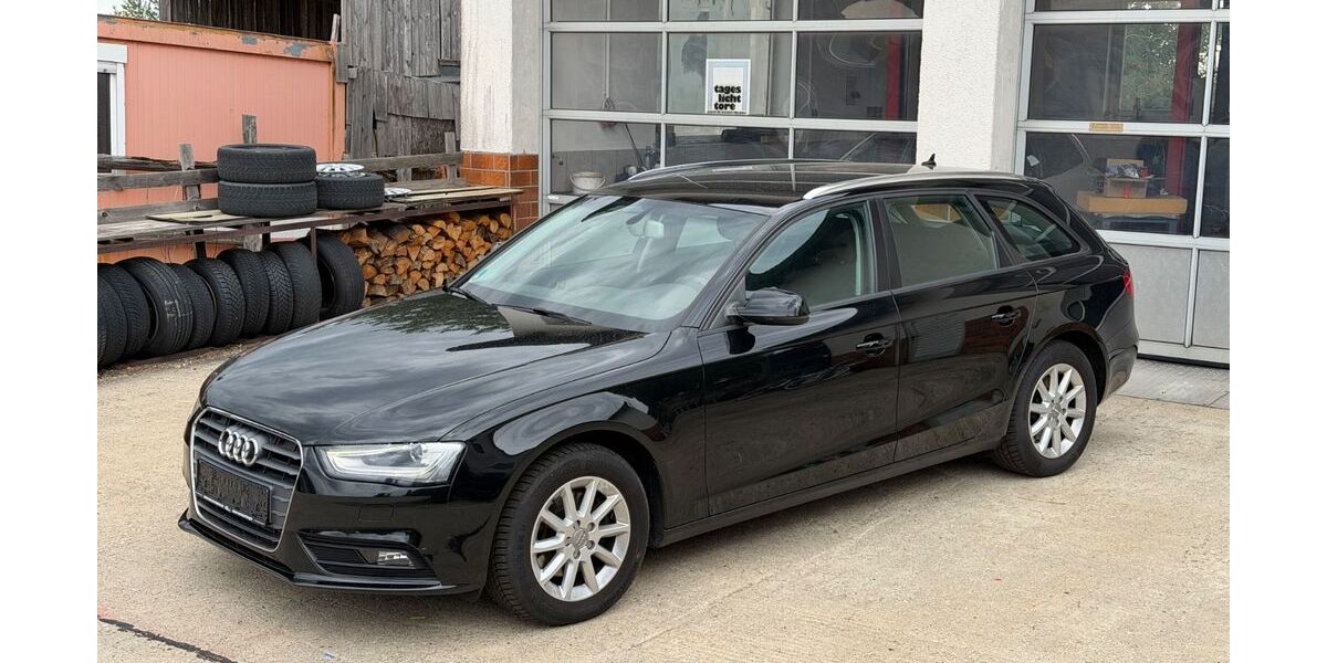 Audi A4 125.000 km 9.990 &euro; Ursensollen 92289