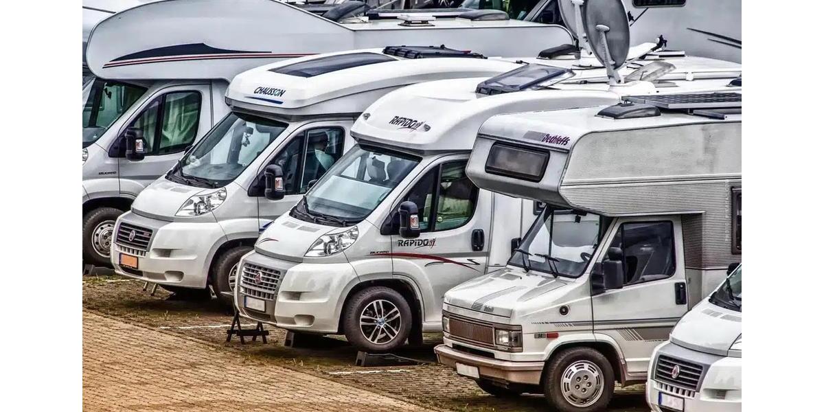 Garagen / Stellplätze Ahrensburg - 79&euro; | Angebot:26122772