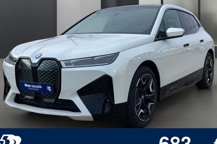 BMW iX 18.551 km 89.900 &euro; Lübeck 23560