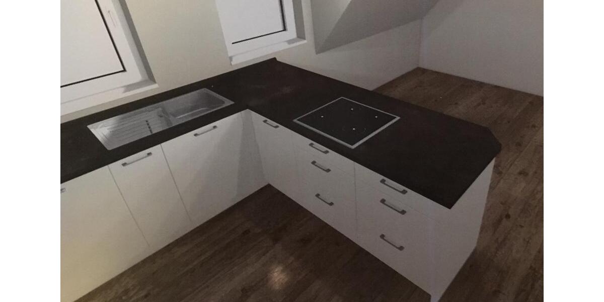 Dachgeschoßwohnung Uhingen - 2 Zimmer, 70 m&sup2;, 800&euro; | Angebot:26267591