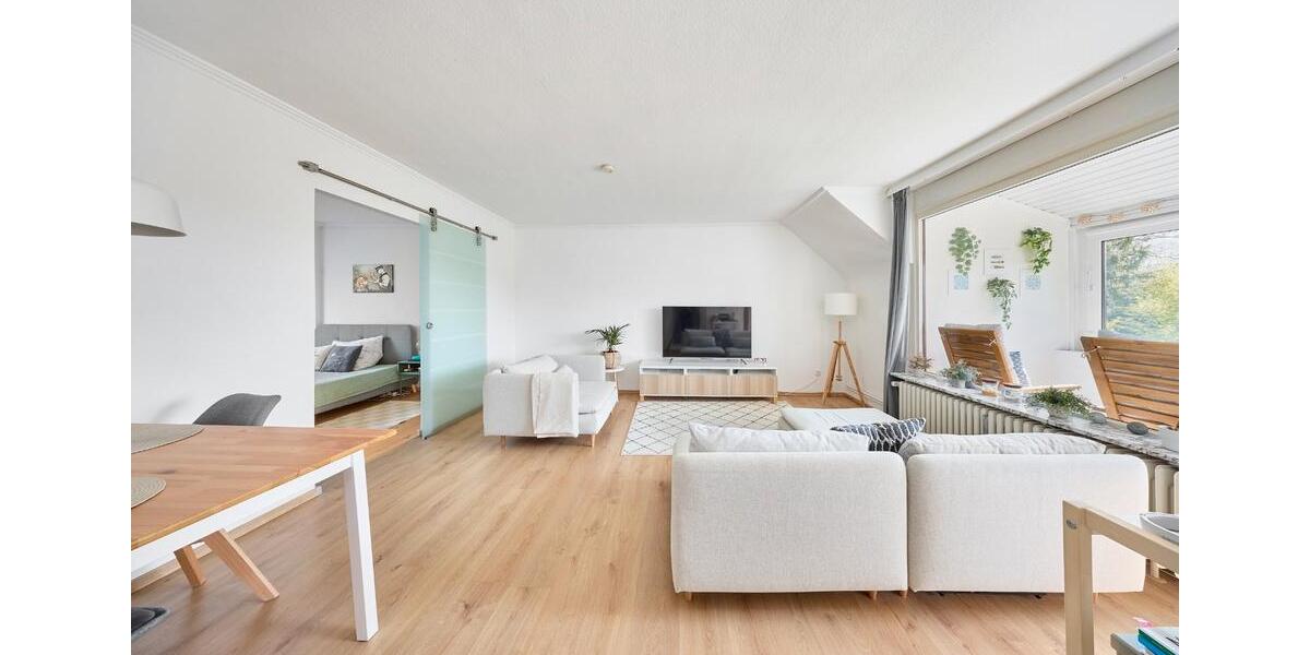 Dachgeschoßwohnung Stapelfeld - 3 Zimmer, 71 m&sup2;, 249.000&euro; | Angebot:27271011