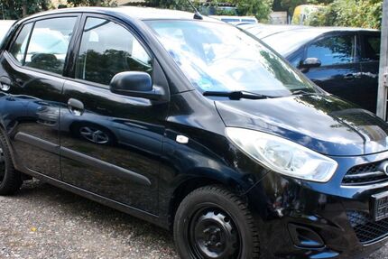 Hyundai i10 179.370 km 1.199 &euro; Berlin 13057