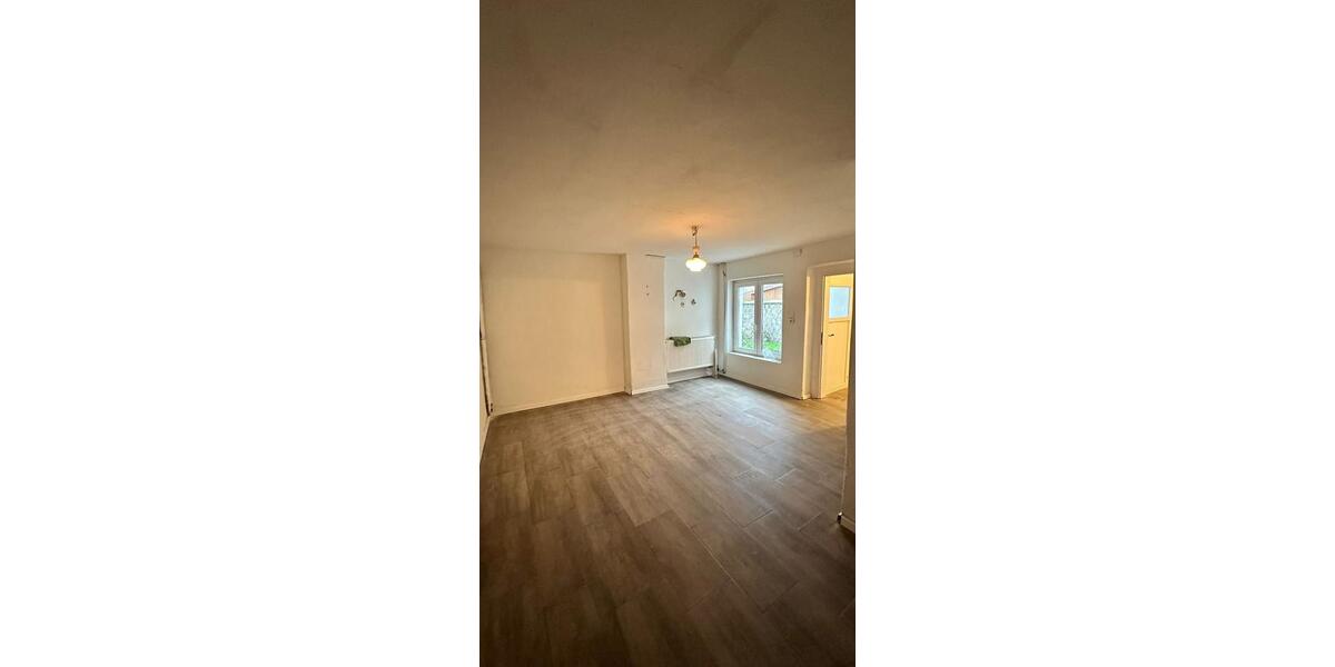 Ich vermiete ein schönes Haus in 99707 Kyffhäuserland. 6 zimmer