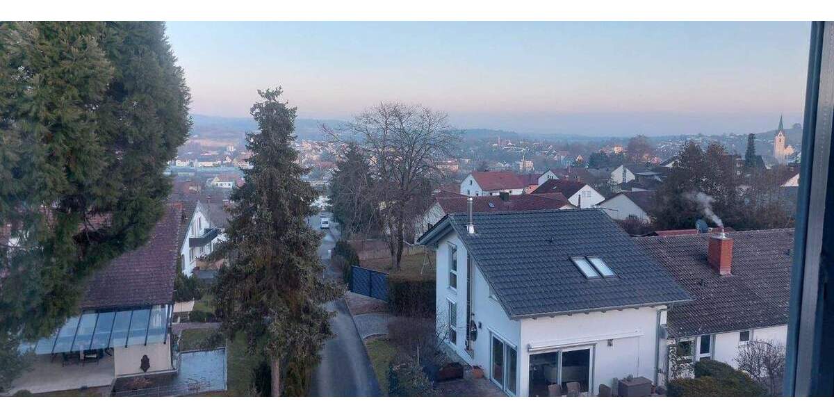 Etagenwohnung Engen - 3 Zimmer, 86 m&sup2;, 260.000&euro; | Angebot:25399274