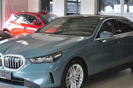 BMW i5 22.877 km 47.450 &euro; Lemgo 32657