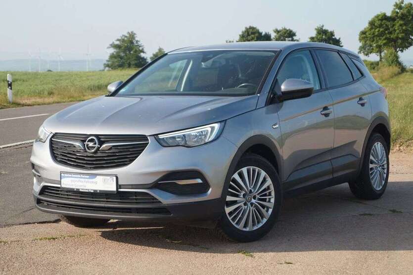 Grandland X