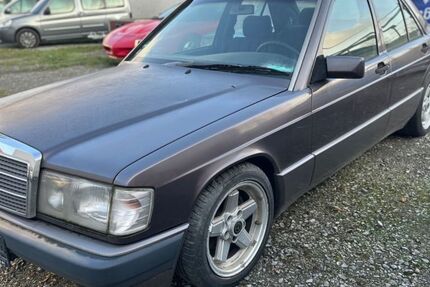 Mercedes-Benz 190 88.000 km 3.950 &euro; Viernheim (bei Mannheim) 68519