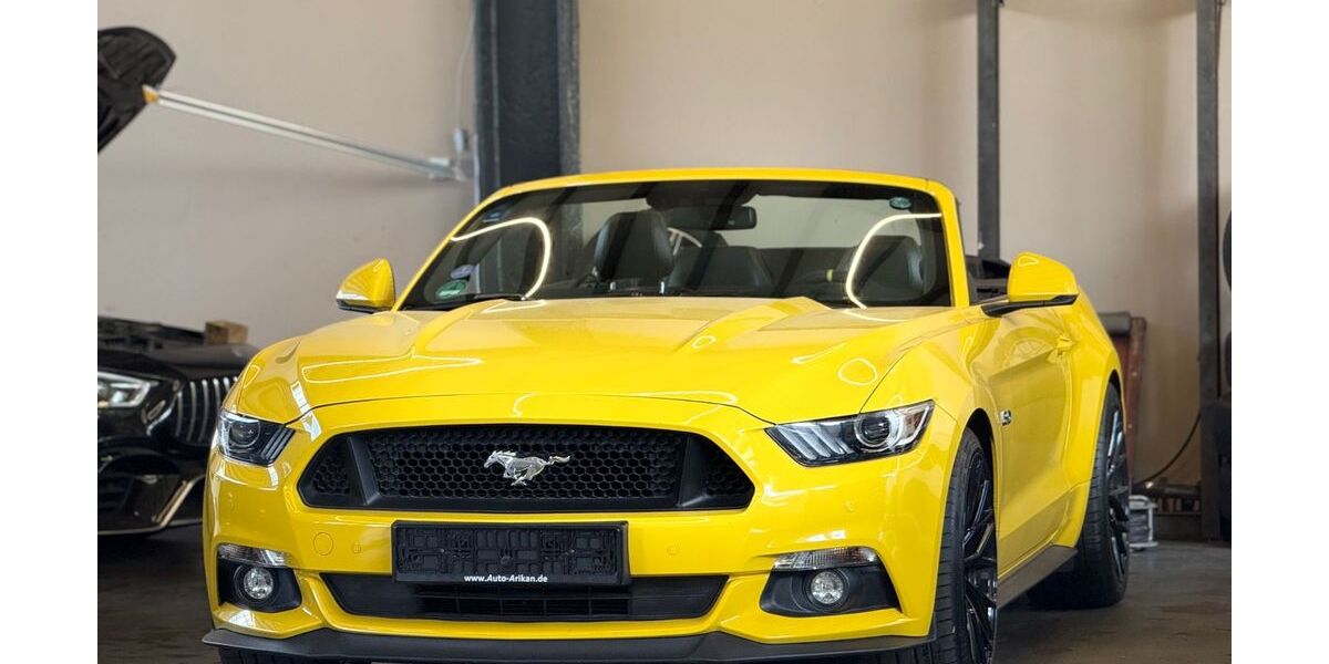 Ford Mustang 95.000 km 29.900 &euro; Fellbach 70736