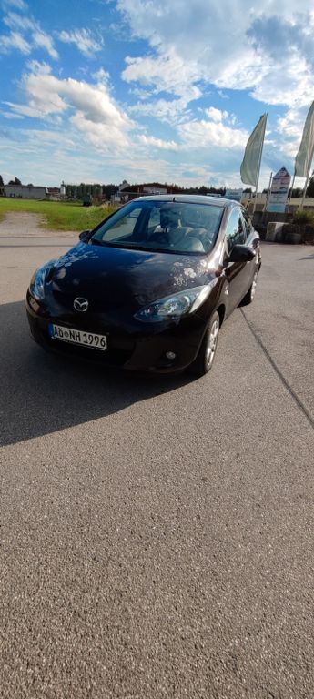 Mazda 2 186.200 km 2.400 € Emmerting 84547