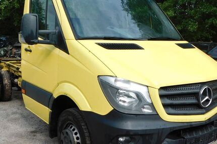 Mercedes-Benz Sprinter 325.700 km 9.200 &euro; Biendorf 18233