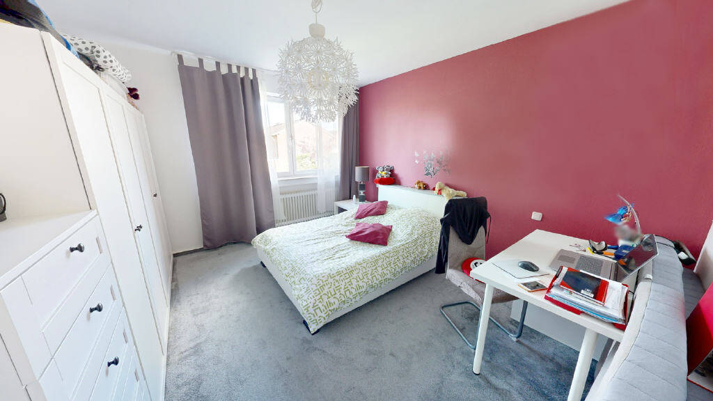 Etagenwohnung Erftstadt-Lechenich Lechenich - 8 Zimmer, 204 m&sup2;, 640.000&euro; | Angebot:26379525