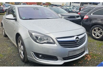 Opel Insignia 119.000 km 10.450 € Braunschweig 38126