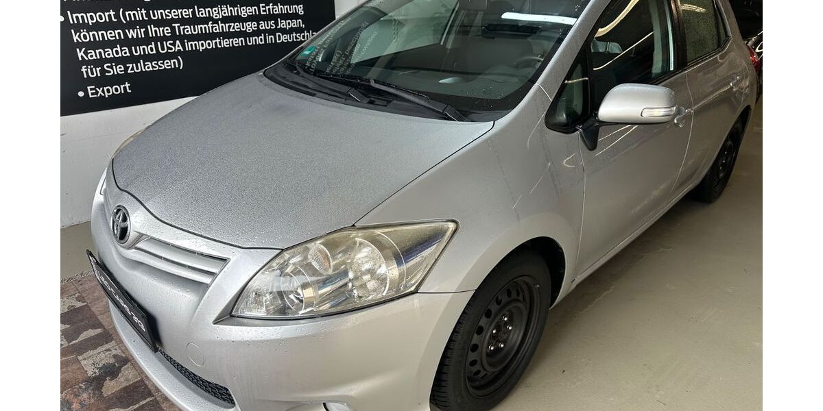 Toyota Auris 158.340 km 6.790 &euro; LEONBERG 71229
