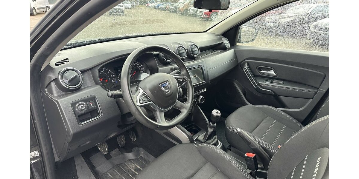 Dacia Duster II Prestige 4WD / SitzH / AHK / 360°Kam 81.500 km 17.990 &euro; Donauwörth 86609